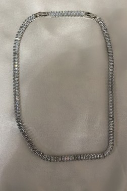 Sıralı Parlak Taşlı Silver Kolye