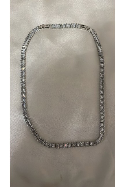 Sıralı Parlak Taşlı Silver Kolye Sıralı Parlak Taşlı Silver Kolye