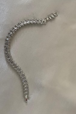 Sıralı Parlak Taşlı Bileklik